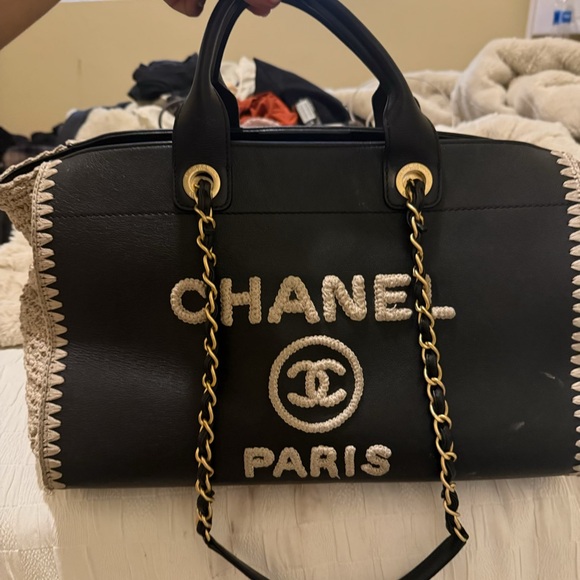 Chanel Black and Cream Satchel with Iconic Branding - Picture 1 of 3